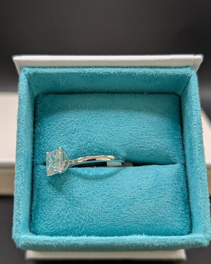 Princess Cut Diamond Engagement Ring