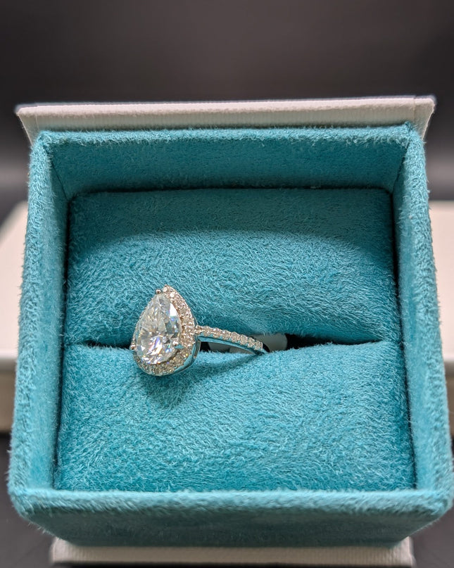 Pear Halo Cut Diamond Engagement Ring