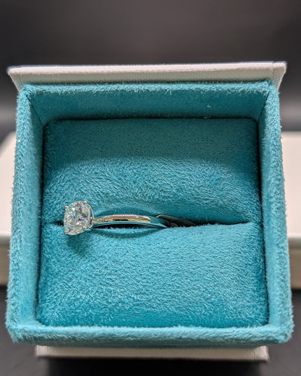 Cushion Cut Diamond Engagement Ring