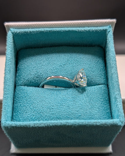 Pear Cut Engagement Ring