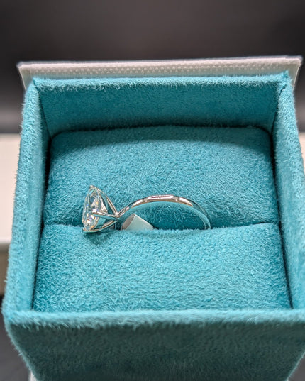 Pear Cut Engagement Ring
