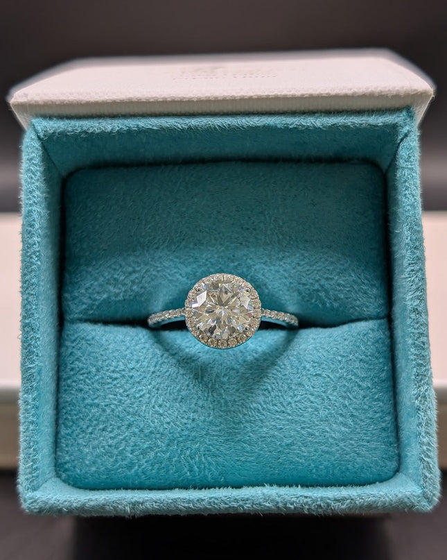 Round Halo Diamond Engagement Ring