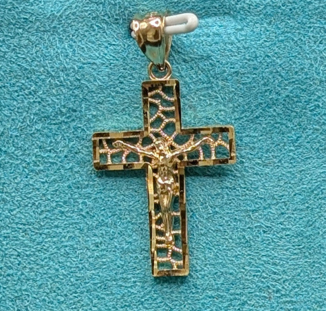 14K Gold Crucifix Religious Pendent with Filigree Details