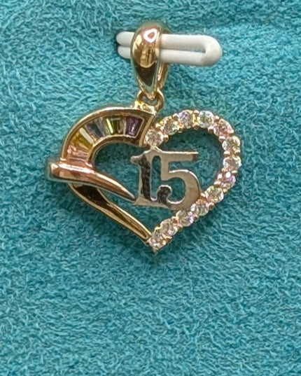 14K Gold 15 Años Heart Pendent