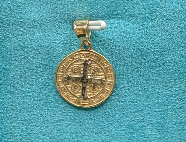 14K Gold Cross Medallion Small Pendent