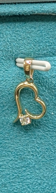 14K Gold Light Heart Pendant