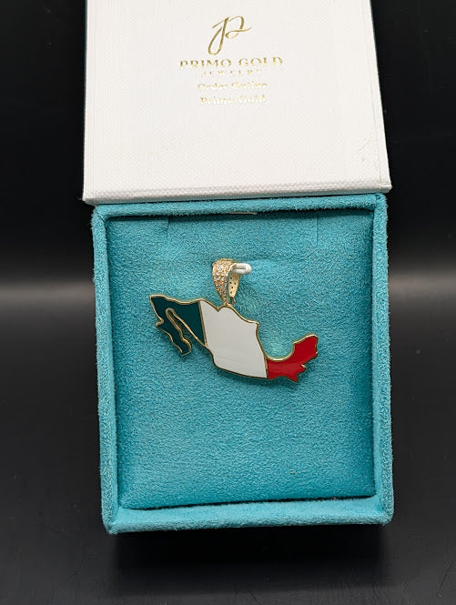 14K Gold Mexico Country Shaped Pendant