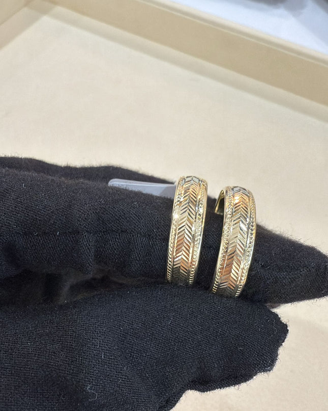 14K Gold Small Hoop Earrings
